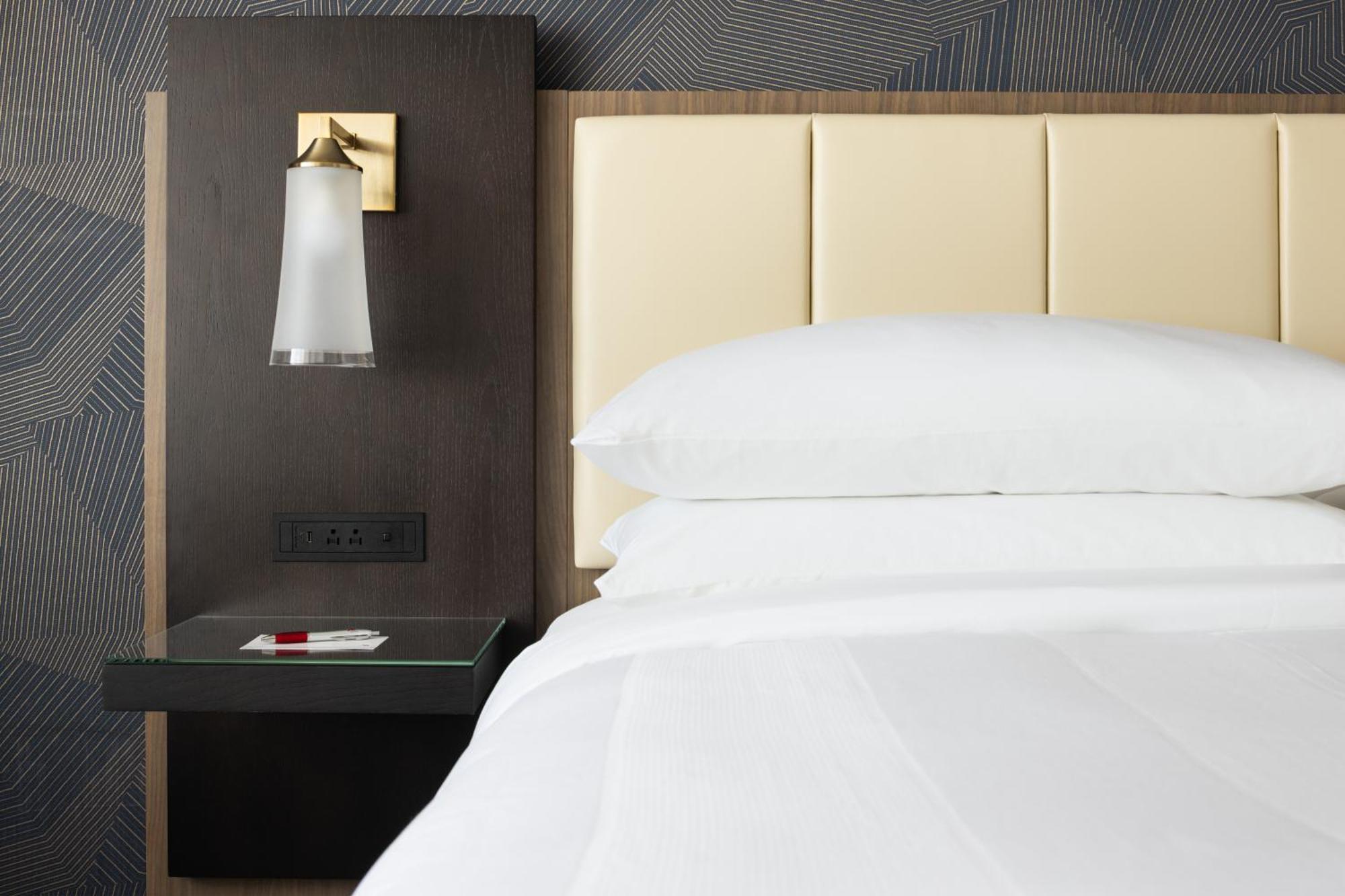 Marriott Bloomington Normal Hotel And Conference Center Екстер'єр фото