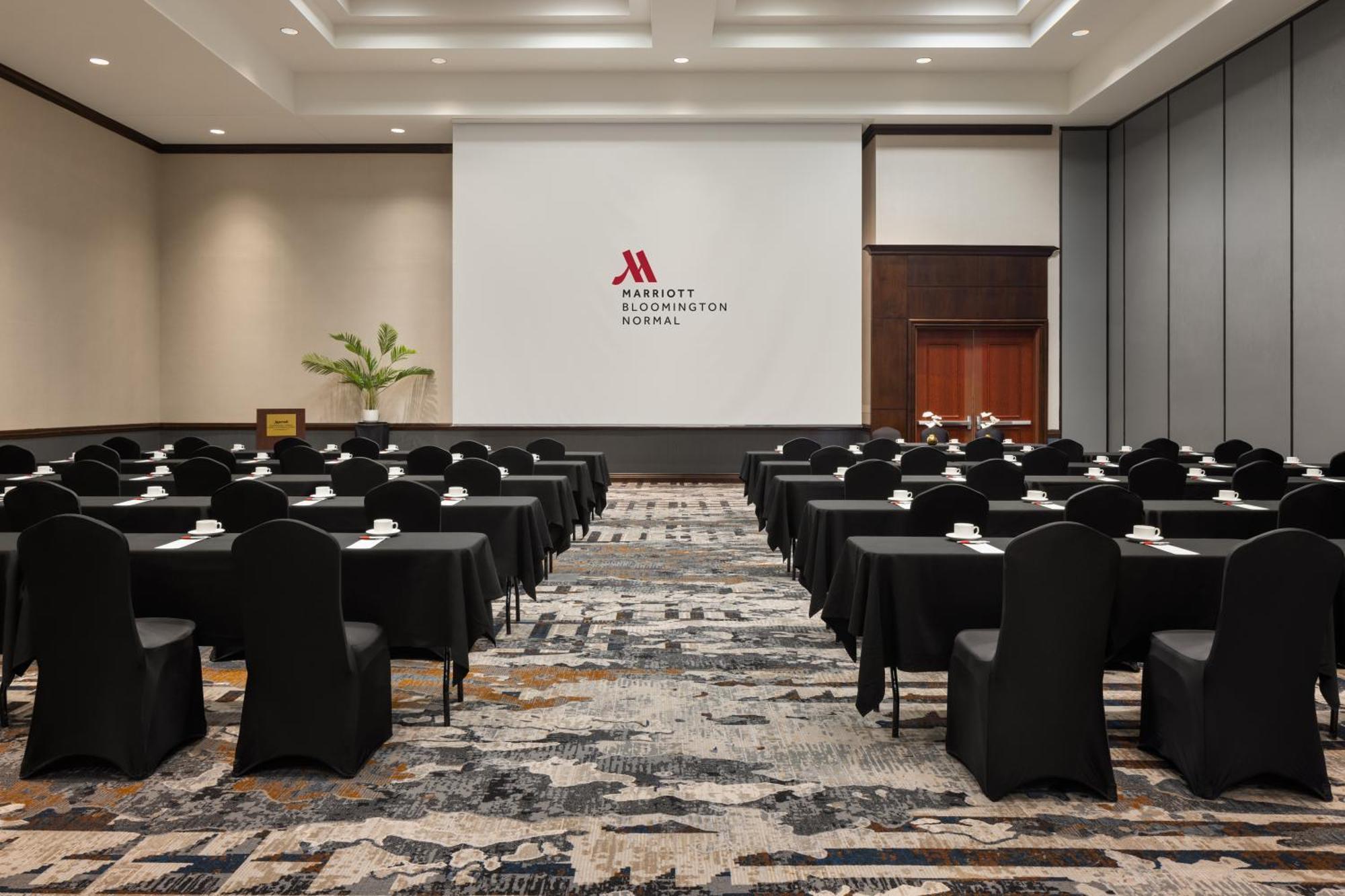 Marriott Bloomington Normal Hotel And Conference Center Екстер'єр фото