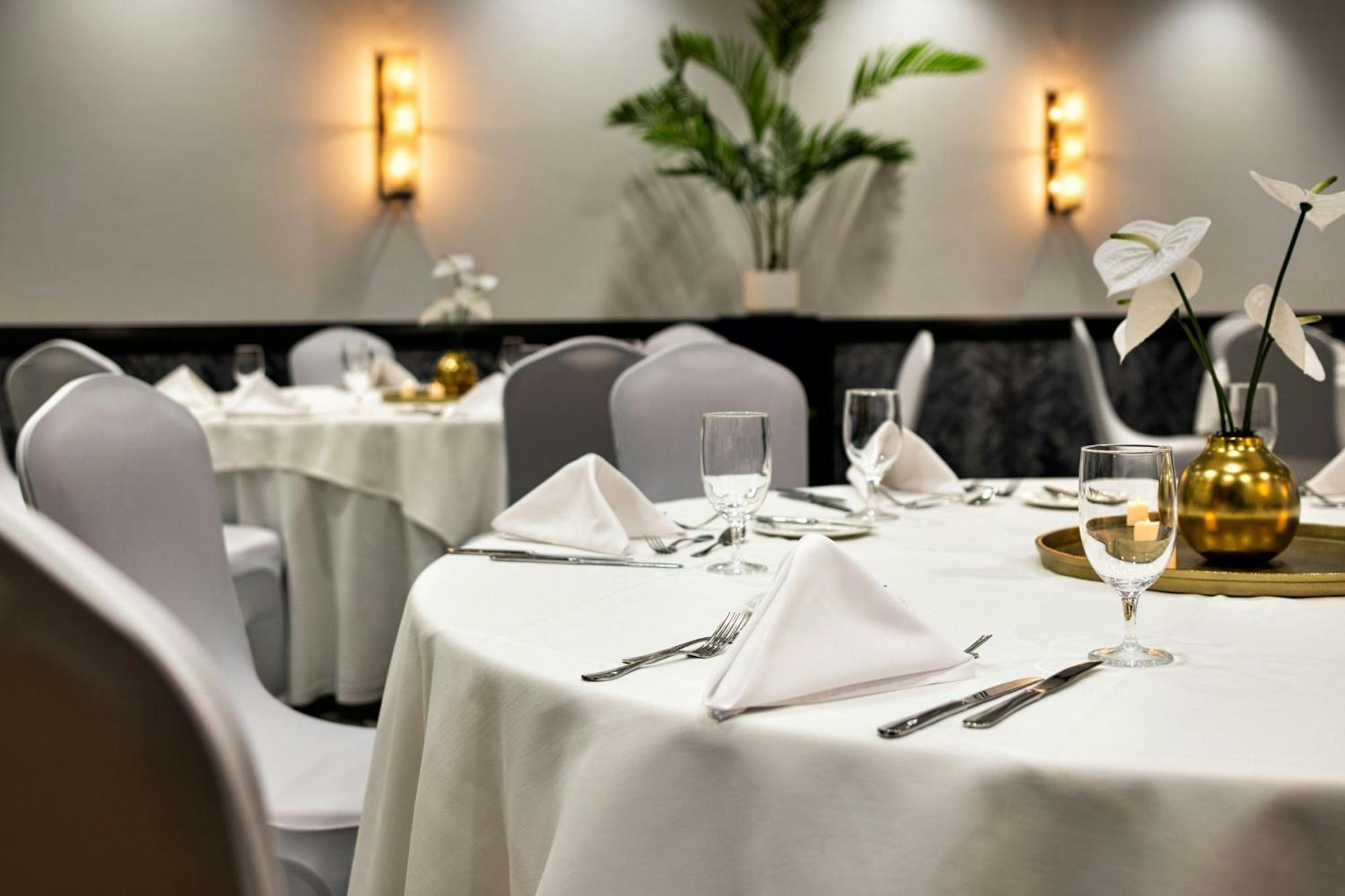 Marriott Bloomington Normal Hotel And Conference Center Екстер'єр фото