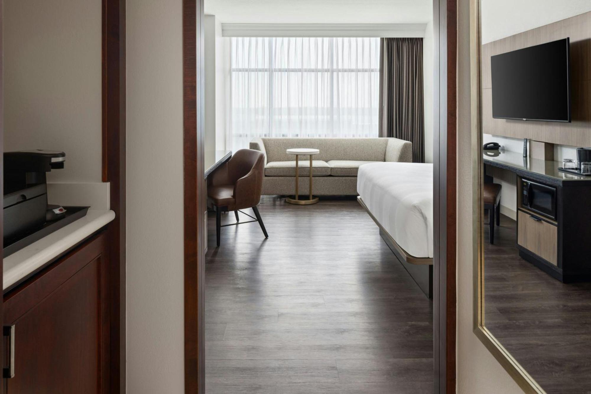 Marriott Bloomington Normal Hotel And Conference Center Екстер'єр фото
