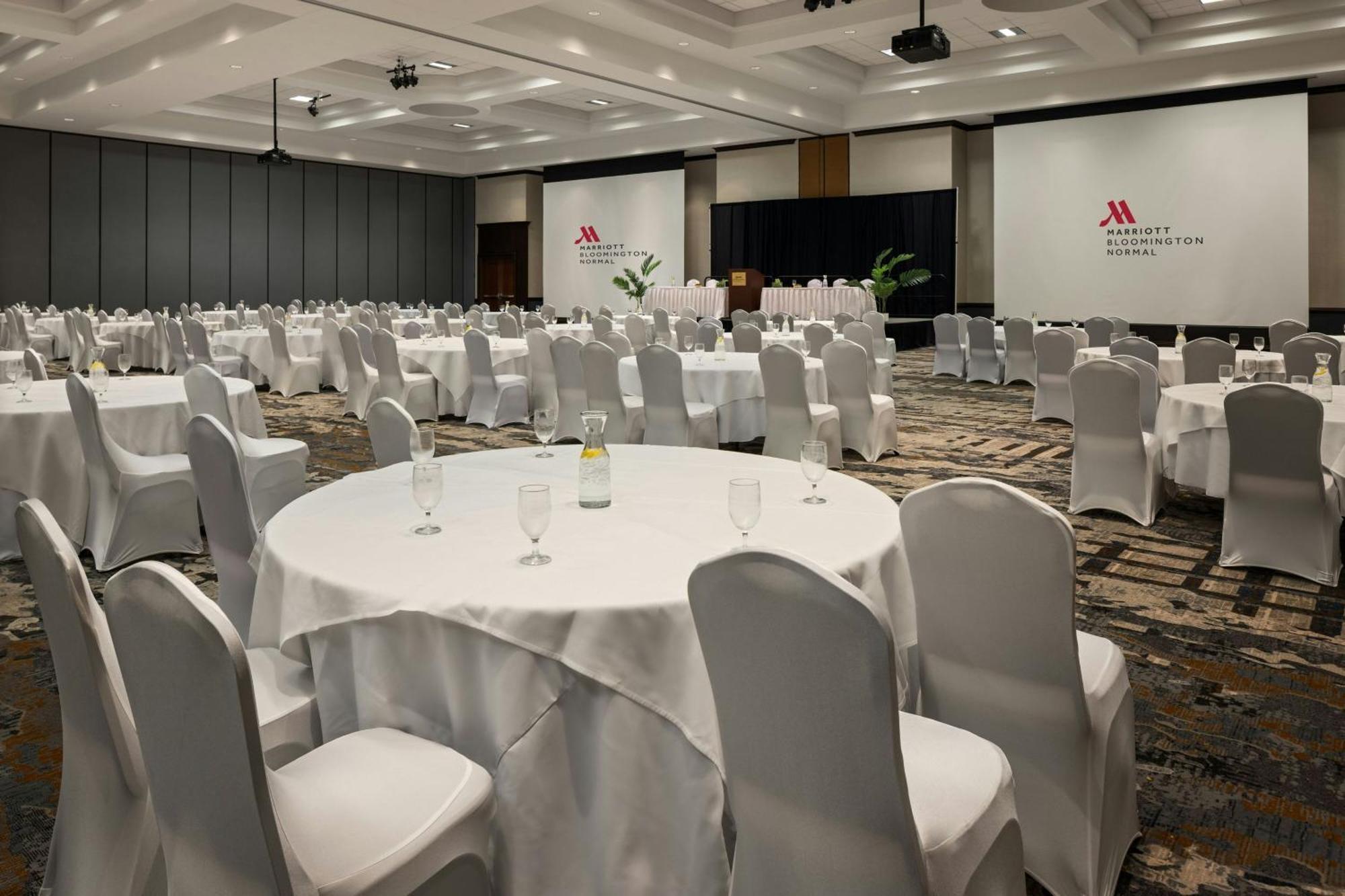 Marriott Bloomington Normal Hotel And Conference Center Екстер'єр фото