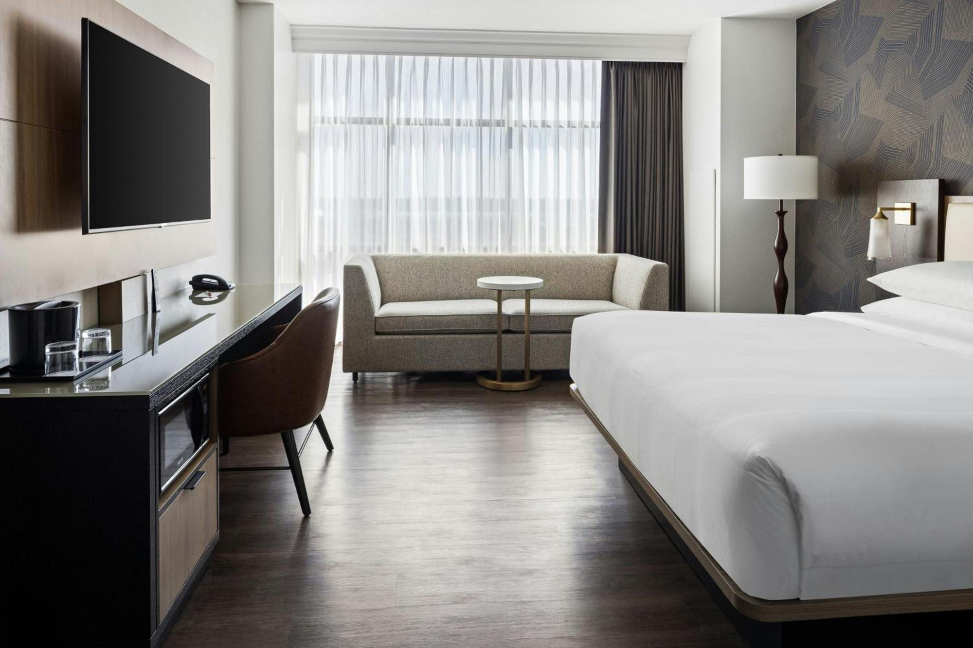 Marriott Bloomington Normal Hotel And Conference Center Екстер'єр фото